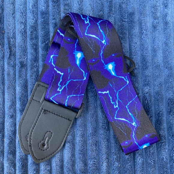Guitar Strap - Picture 1 of 4